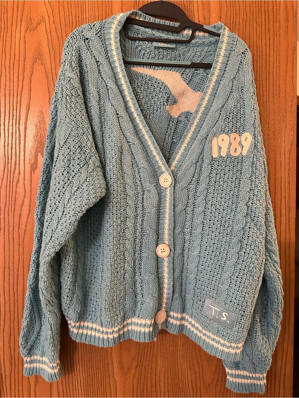 Taylor Swift 1989 Cardigan